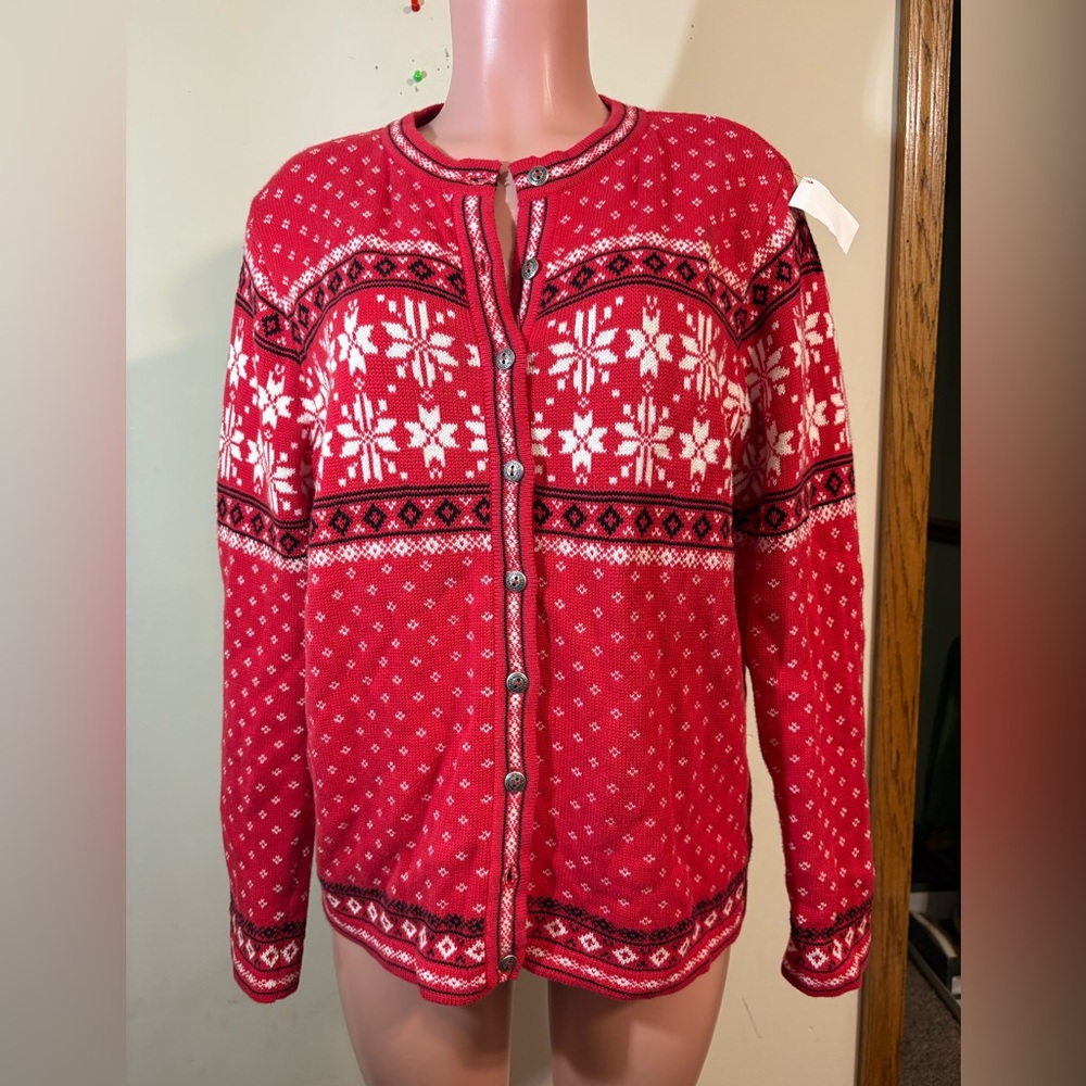 Hartstrings Women XL Christmas Winter Red White Snowflake Sweater cardigan